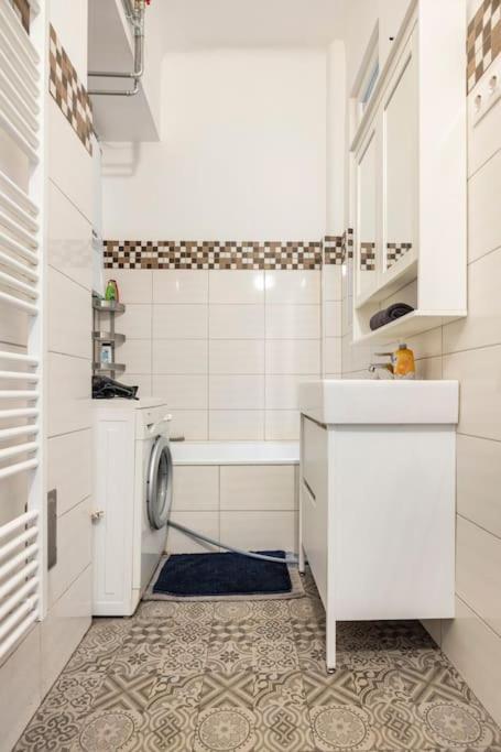 The Gem Apartment Budapest Exterior photo
