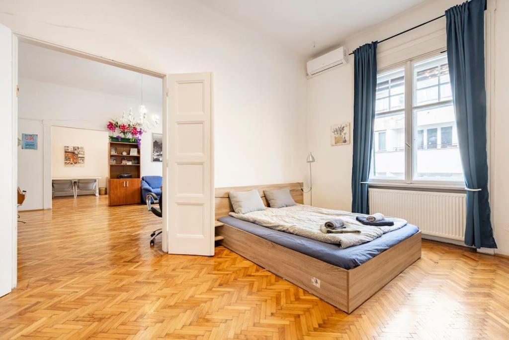 The Gem Apartment Budapest Exterior photo