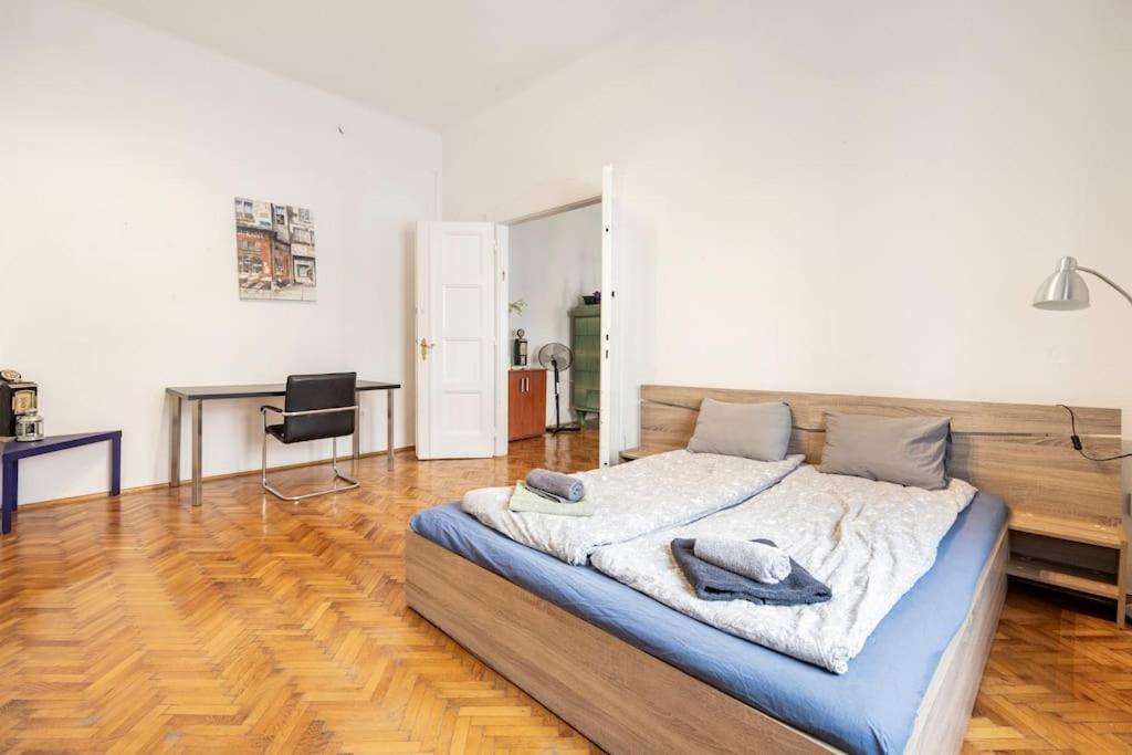 The Gem Apartment Budapest Exterior photo