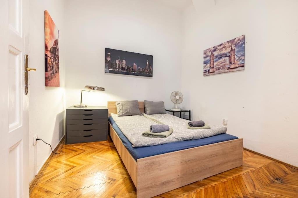 The Gem Apartment Budapest Exterior photo
